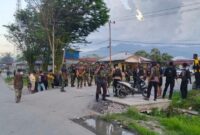 1758175303978-proses-evakuasi-warga-terjebak-kerusuhan-di-yalimo-1758168845832_169