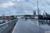 1761371144373-ilustrasi-cuaca-hujan-di-kota-makassar-9_169