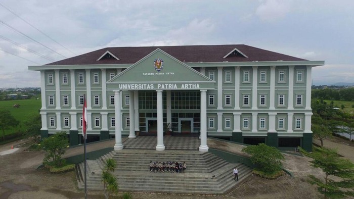 1761457524181-universitas-patria-artha-1761448960244_169
