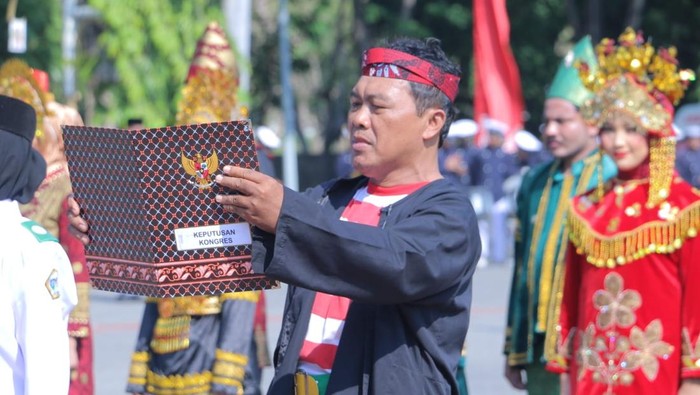 1761587390120-upacara-sumpah-pemuda-di-gresik-1_169