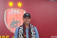 1761673622610-pelatih-psm-makassar-tomas-trucha-1761663151312_169