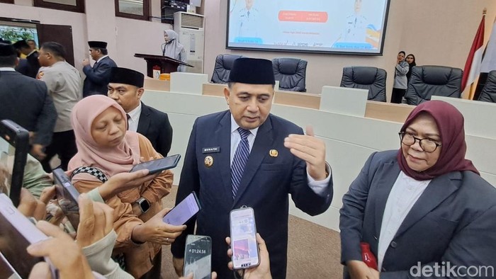 1761673815569-wali-kota-makassar-1761652376739_169