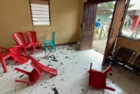 1761739076334-kantor-spkt-polres-mamberamo-raya-rusak-diserang-massa-membawa-senjata-tajam-1761711916256_169