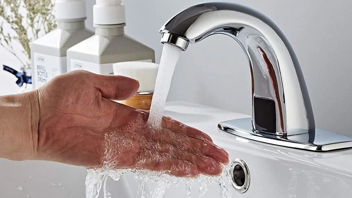 1761825529788-ilustrasi-kran-air-2_169