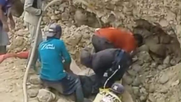 1761847340515-tambang-emas-ilegal-di-pohuwato-longsor-hingga-menimbun-2-pekerja-1761828781966_169