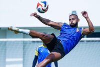 1761911835655-bomber-arema-fc-dalberto-memimpin-podium-top-skor-super-league-20252026-1761897090795_169