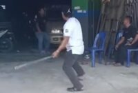 1762430864061-heboh-di-media-sosial-cekcok-kakak-adik-di-bone-gegara-harta-warisan-1762416184421_169