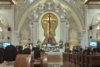 1762667921090-umat-katolik-gereja-katedral-denpasar-melaksanakan-misa-paskah-hari-kedua-sembari-mendoakan-paus-fransiskus-yang-wafat-senin-2-1745237717357_169
