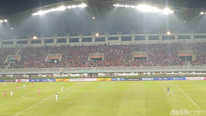 1763228917938-timnas-indonesia-u-23-vs-mali-1763213695381_169