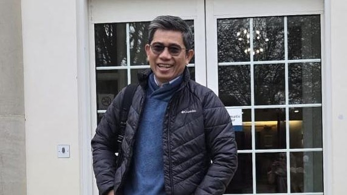 1763293721351-sosiolog-universitas-hasanuddin-unhas-sawedi-muhammad-1763272529289_169