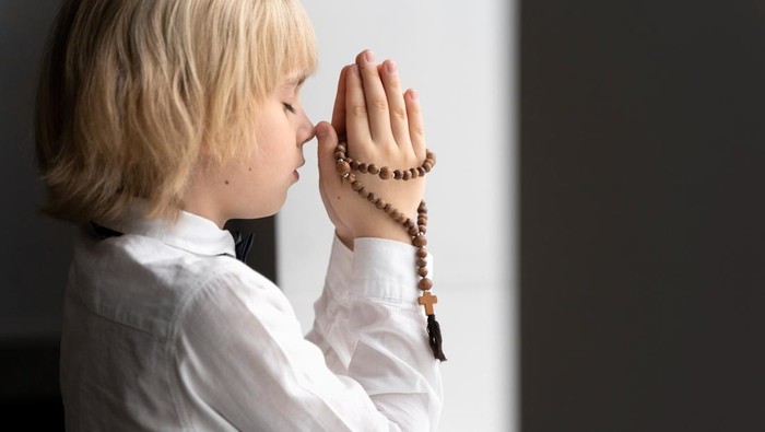 1763359490589-renungan-harian-katolik-1759927344069_169