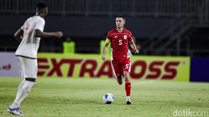 1763485671251-garuda-muda-keok-0-3-lawan-mali-di-kandang-1763222028000_169