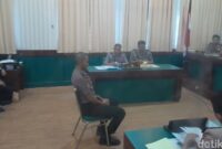 1763528908162-bripda-f-menjalani-sidang-kode-etik-di-mapolda-sulsel_169