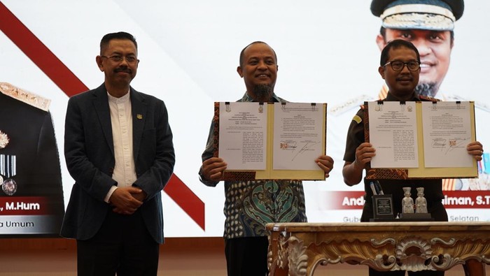 1763723334536-gubernur-sulsel-andi-sudirman-sulaiman-dan-kepala-kejati-sulsel-didik-farkhan-alisyahdi-berkolaborasi-terapkan-pidana-kerja-so-1763716736139_169