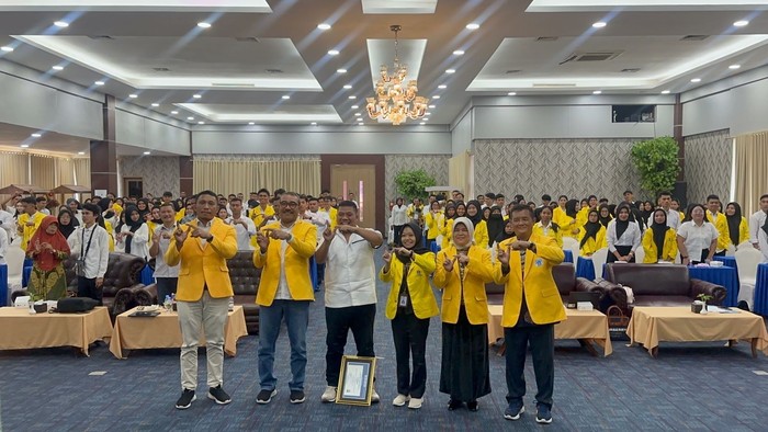 1764587406226-ut-1764584884434