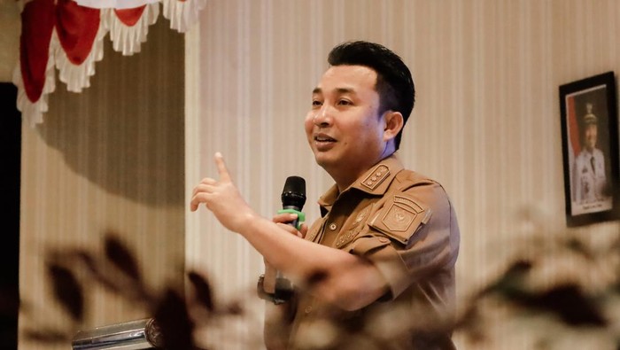 1765105703179-andi-abdullah-rahim-1765086797525_169