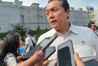 1765300063145-wakil-menteri-lingkungan-hidup-diaz-hendropriyono-1764732891751_169