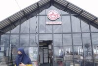 1765559354296-kafe-viral-di-palopo-karena-menunya-pakai-nama-kelamin-1765546405026_169