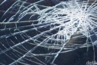 1765602398824-ilustrasi-kecelakaan_169