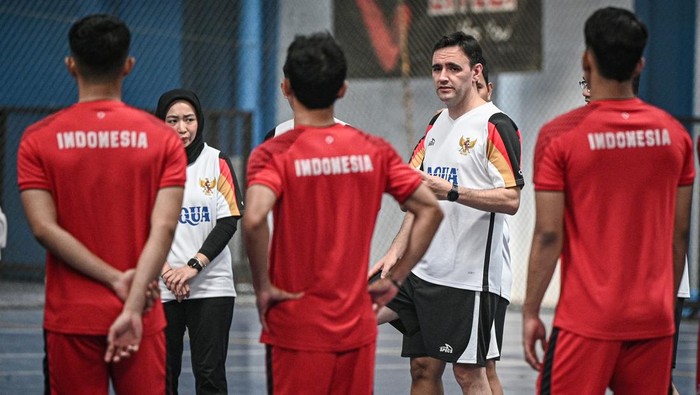 1765710471135-pemusatan-latihan-timnas-futsal-untuk-sea-games-2025-1764303066315_169
