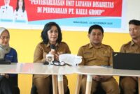 1765710482120-direksi-kalla-bersama-kepala-disnaker-makassar-nielma-palamba-memberi-pemaparan-terkait-program-magang-disabilitas-di-cis-wism-1765694966250_169