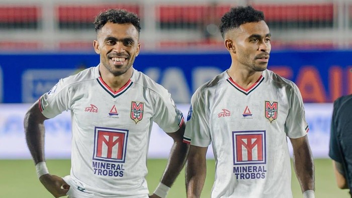 1765818612905-pemain-malut-united-yakob-sayuri-dan-yance-sayuri-menjadi-korban-rasisme-1746515358671_169