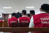 1765861751336-para-terdakwa-perkara-pembakaran-gedung-dprd-sulsel-elmayantidetiksulsel-1765854662574_169