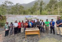 1765991428754-pemkab-puncak-jaya-papua-tengah-meresmikan-klinik-kesehatan-sekolah-alkitab-mulia-sekaligus-meluncurkan-greenhouse-produksi-ko-1765978890460_169