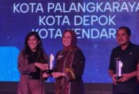 1766056134084-call-center-kendari-diganjar-penghargaan-nasional-sebagai-layanan-aduan-terbaik-oleh-komdigi-dokumen-istimewa-1766044068268_169