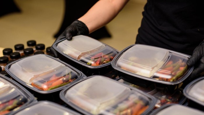 1766488034789-mbg-tetap-berjalan-saat-libur-sekolah-ini-4-hal-yang-perlu-diketahui-1766393342338_169