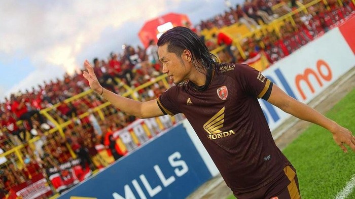 1767330558013-kenzo-nambu-pamit-dari-psm-makassar_169