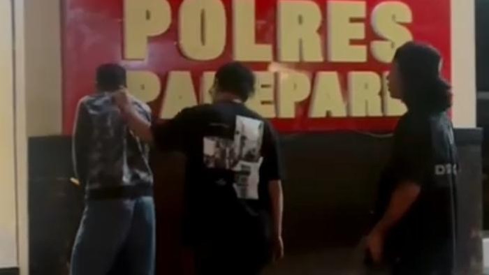 1767460049845-polisi-menangkap-asn-pelaku-pencuri-motor-1767442406799_169