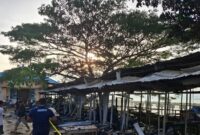 1767589717076-kebakaran-di-pelabuhan-nusantara-raha-di-muna-1767583124819_169