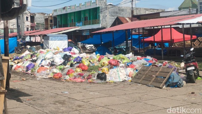 1767632922737-pasar-wonomulyo-1767611955170_169