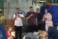 1769274487518-wali-kota-parepare-tasming-hamid-dan-wakil-wali-kota-hermanto-menyanyi-di-suatu-acara-di-balikpapan-1769254588479_169