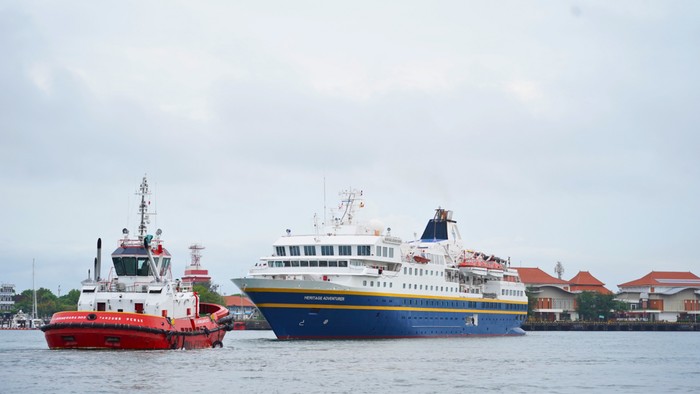 1769447539537-layanan-pt-spjm-yang-bergerak-di-bidang-marine-equipment-port-services-dredging-dan-shipyard-meps-1769412198868_169