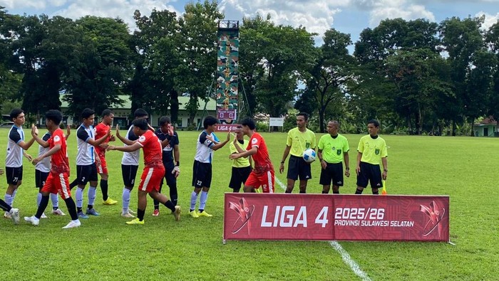 1769533692228-liga-4-sulsel-di-lapangan-yonzipur-8smg-maros-1769523493457_169
