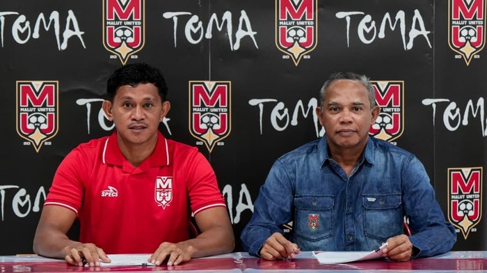 1769533705386-malut-united-resmi-memperkenalkan-rizky-pellu-sebagai-rekrutan-anyar-mereka-di-putaran-kedua-super-league-20252026-1769516219487_169